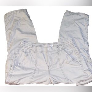 H&M Divided Cargo pants Size 16